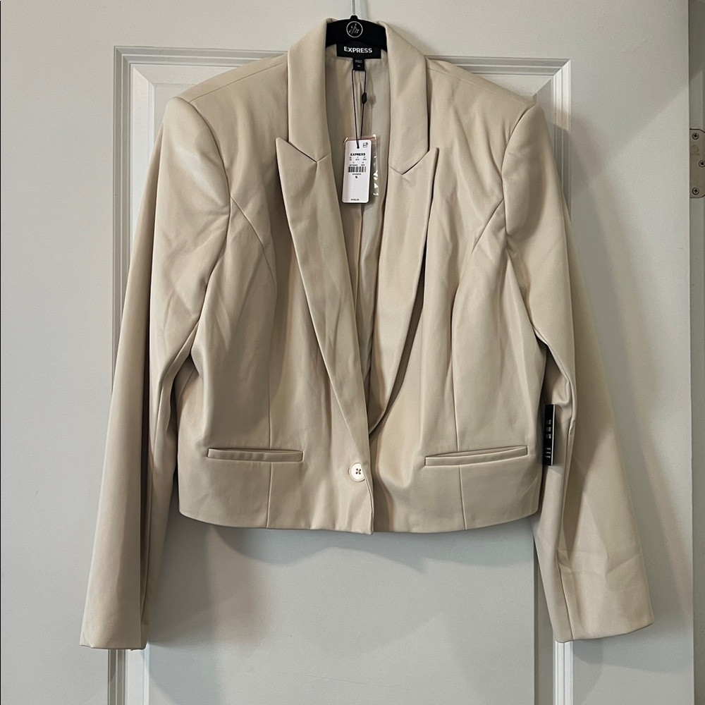 Express Cropped Blazer